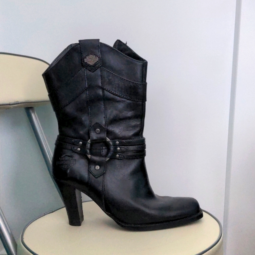 COPY - Harley Davidson Black heeled, zip up, biker boots